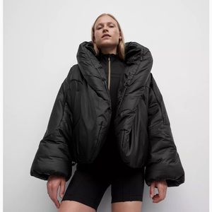 Lulu Lemon Hooded Insulated Wrap